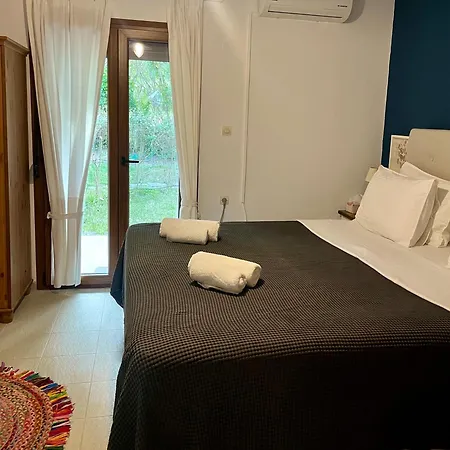 House In Sani,very Close To The And Marina סאני ביץ'