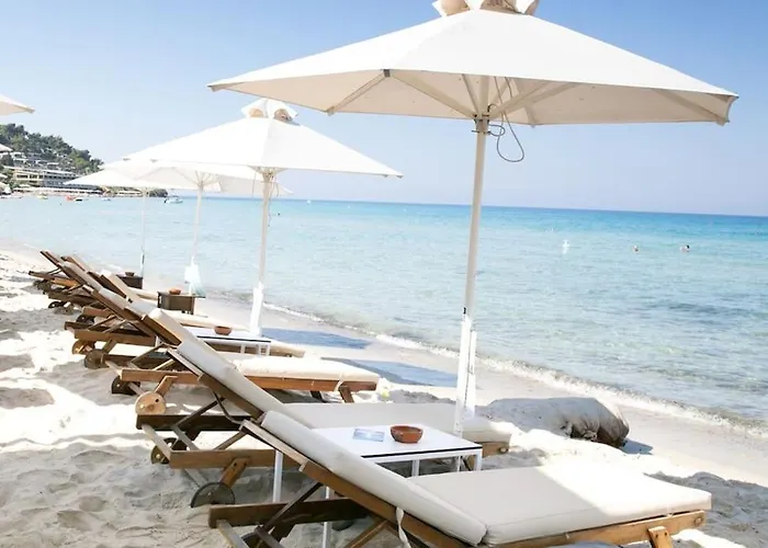 House In Sani,very Close To The And Marina Apartamento Sani (Chalkidiki)